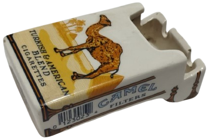 1970 CAMEL FILTERS SİGARA PAKETİ FORMUNDA AYNI OLCULERDE ANTİKA SERAMİK KÜLLÜK 
