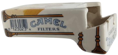 1970 CAMEL FILTERS SİGARA PAKETİ FORMUNDA AYNI OLCULERDE ANTİKA SERAMİK KÜLLÜK 