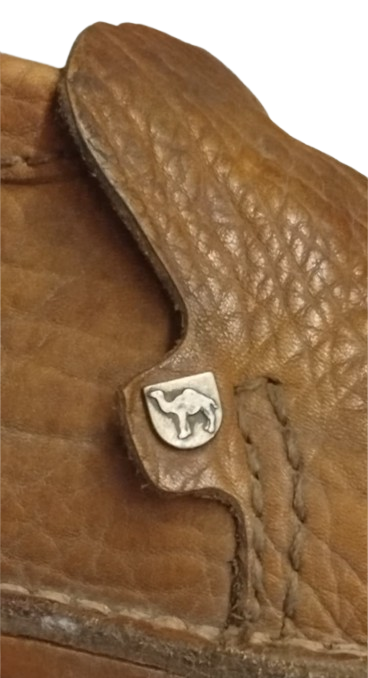 1970 CAMEL BOOTS MARKASINA AIT KOLEKSIYONLUK VINTAGE DERI AYAKKABI FORMLU DEKORATIF AHŞAP KALIPLI OBJE 
