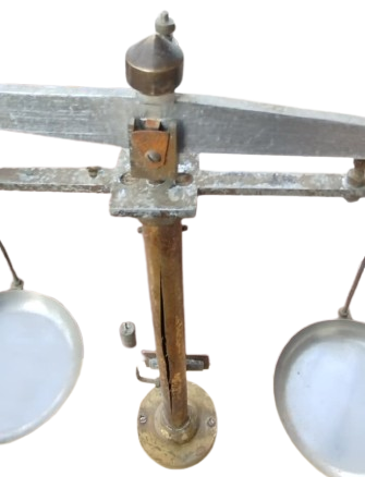 ANTİKA SÜPER TEKNİK MARKA HASSAS ECZACI VE KUYUMCU TERAZİSİ PİRİNÇ GÖVDELİ KOLEKSİYONLUK NADİR PARÇA