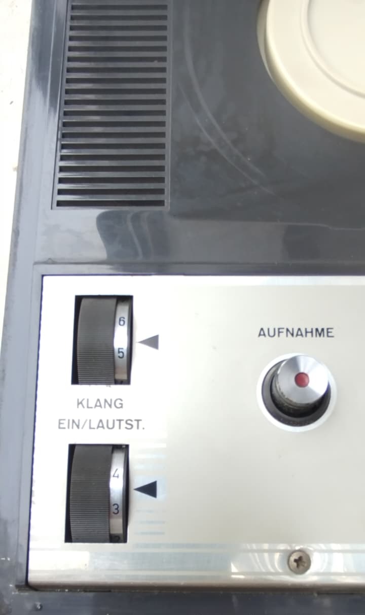 1960 GRUNDIG TK 120 ALMAN MALI NOSTALJIK MAKARALI SES KAYIT VE DINLEME CIHAZI TEKNOLOJI KOLEKSIYONU PARCASI