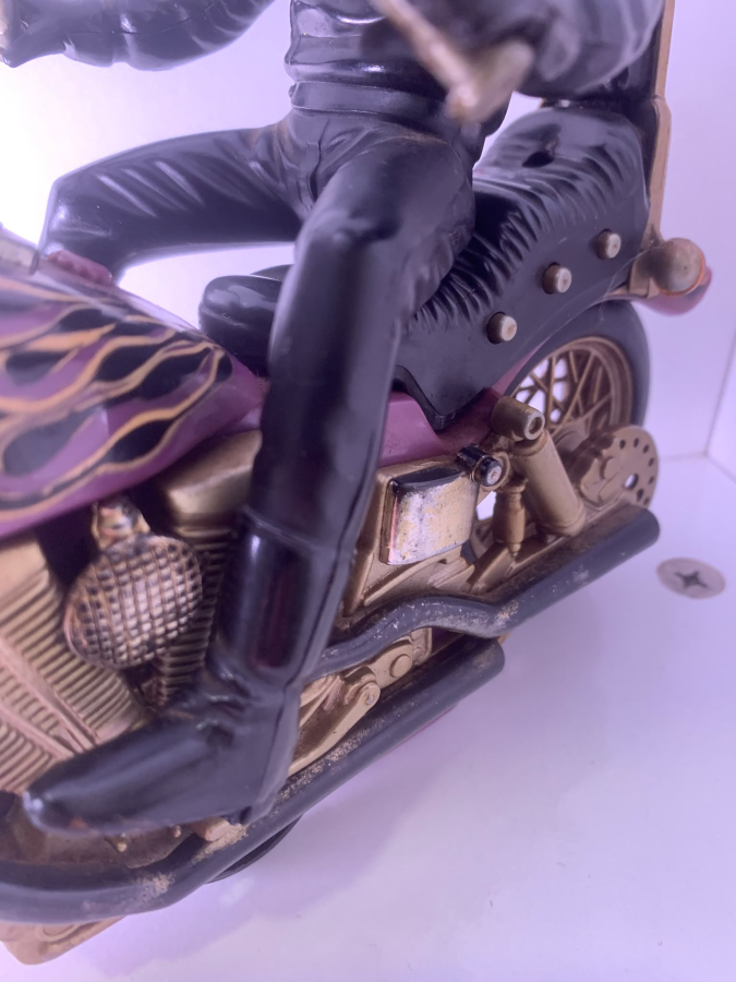 HARLEY DAVIDSON TARZI MOTOSİKLET VE SÜRÜCÜ FİGÜRÜ'' SERT PLASTİK''