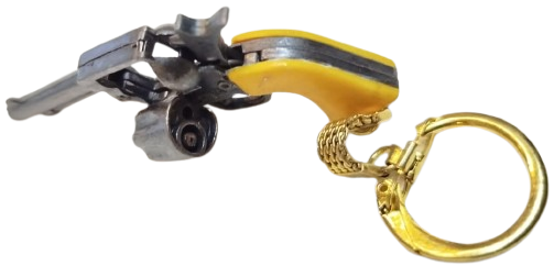 TOPLU TABANCA SİLAH REVOLVER TASARIMLI MASKOT METAL ANAHTARLIK  COVBOY MODELİ SARI KABZALI SARI ZİNCİRLİ KOLEKSİYONLUK