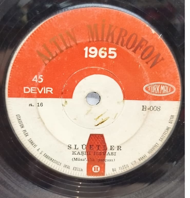1965 ALTIN MİKROFON SİLÜETLER SİS VE KAŞIK HAVASI ORİJİNAL 45 LİK PLAK TÜRK MÜZİK  ANADOLU POP ROCK KOLEKSİYON PARÇASI ORJİNAL ANALOG BASKI