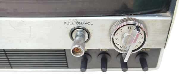 1970 SONY  SOLID STATE  TV-900UET  SİYAH BEYAZ TELEVİZYON CALISAN TV