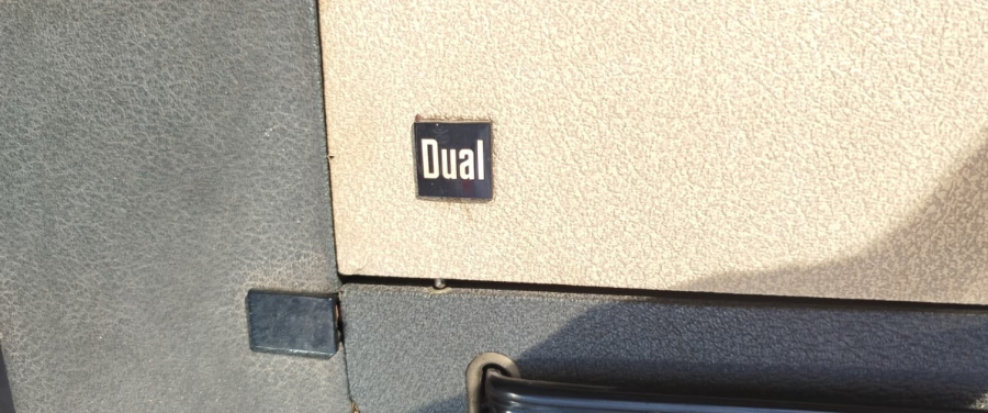 ALMAN DUAL P 1011 V 26 STEREO  HİFİ 16, 33, 45 VE 78 RPM DEVİR TAŞINABİLİR ÇANTALI PİKAP CİFT HOPORLOR 