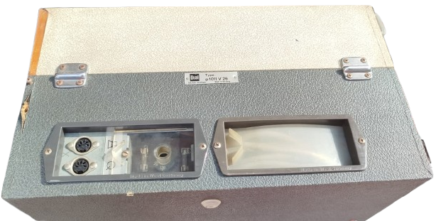 ALMAN DUAL P 1011 V 26 STEREO  HİFİ 16, 33, 45 VE 78 RPM DEVİR TAŞINABİLİR ÇANTALI PİKAP CİFT HOPORLOR 