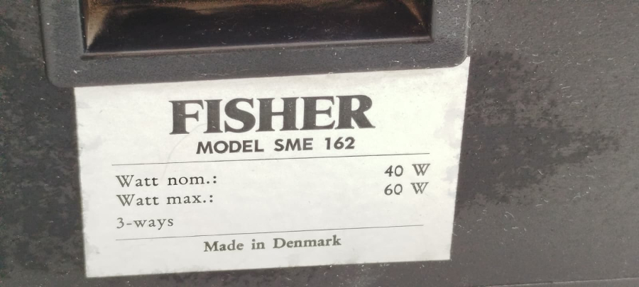 VİNTAGE 1980LER FISHER STUDIO-STANDARD PİKAPLI, AMFİLİ, KASETÇALARLI VE CİFT HOPARLÖRLÜ KOLEKSİYONLUK EKSİKSİZ RETRO MÜZİK SETİ.