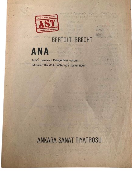 ANKARA SANAT TİYATROSU (AST) ''ANA'' TİYATRO OYUN BROŞÜRÜ