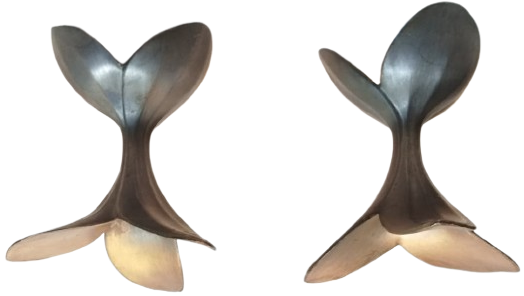 ART NOUVEAU VE MİD-CENTURY  LALE FORMUNDA METAL MUMLUK ÇİFTİ DEKORATİF OBJE UC AYAKLI