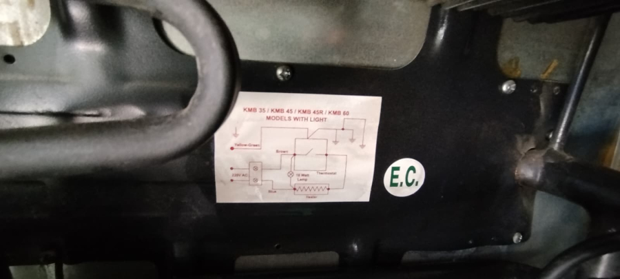 NOSTALJİK TEK KAPILI MİNİ MİNİBAR BUZDOLABI VİNTAGE DEKORATİF BÜRO TİPİ SOĞUTUCU GAZLI 220 VOLT