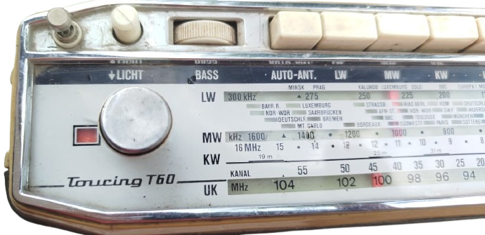 1965 ALMAN CANLA SCHAUB-LORENZ TOURING T60 VINTAGE TAŞINABİLİR TRANSİSTÖRLÜ RADYO UKV BANTLI