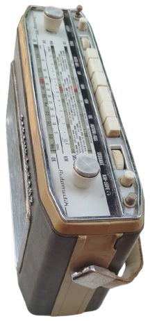 1965 ALMAN CANLA SCHAUB-LORENZ TOURING T60 VINTAGE TAŞINABİLİR TRANSİSTÖRLÜ RADYO UKV BANTLI