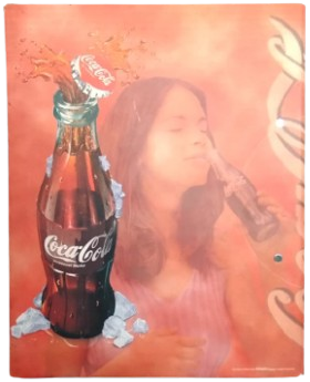 1990 COCA COLA LİSANSLI KIRTASİYE KOLEKSİYONUNA AİT 2 HALKALI MEKANİZMALI PLASTİK A4 KLASÖR DOSYADIR.