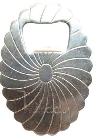 NOSTALJİK MİKADO MARKA KABARTMA DESENLİ DÖNEM DÖKÜM METAL GAZOZ VE ŞİŞE KAPAK AÇACAĞI