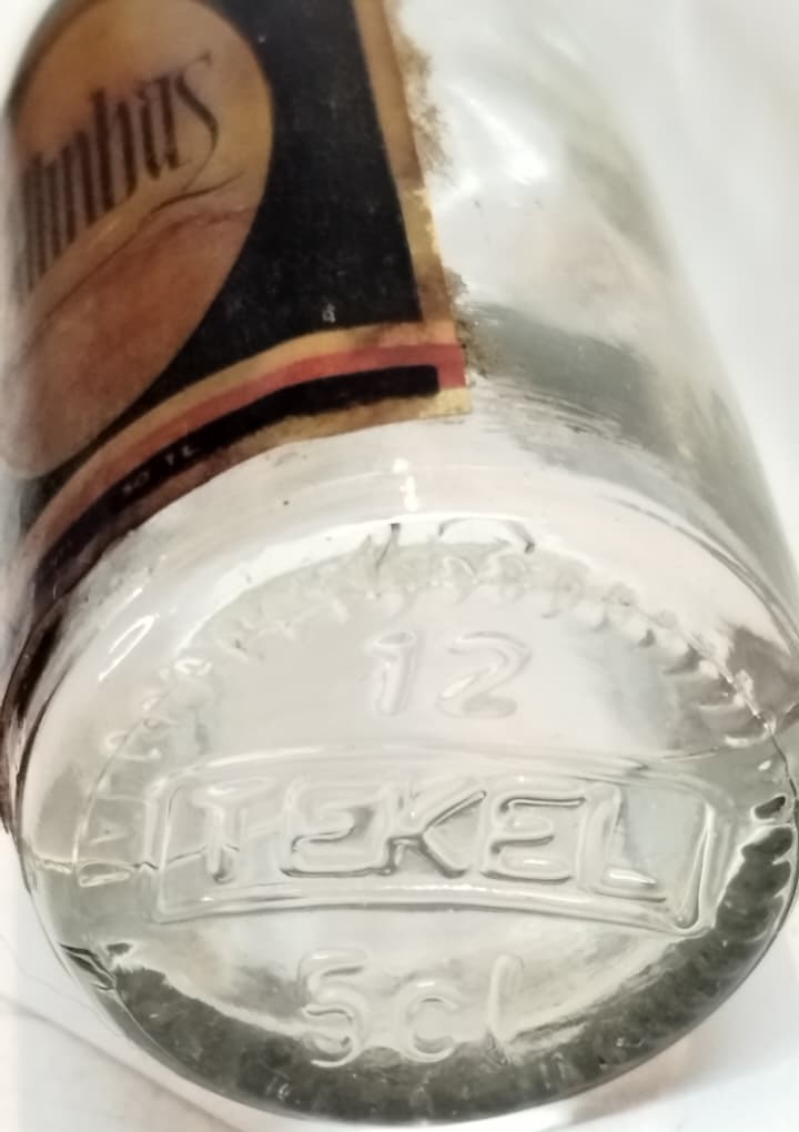 ALTINBAŞ RAKI 50 ML MİNYATÜR İÇKİ RAKI ŞİŞESİ KAPAGI ACILMAMIŞ ZAMANLAYARISI İCERSİNDEN UCMUS