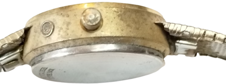 1970 FINESSE USA DİJİTAL LED KADIN KOL SAATİ KIRMIZI KADRAN 10 MK ALTIN KAPLAMA AMERİKAN