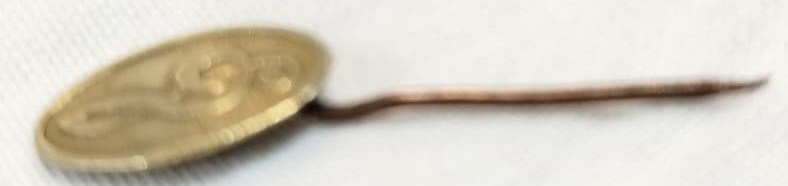 1950 MÜZİK NOTASI FİGÜRLÜ ANTİKA BRONZ YAKA İĞNESİ SANATSEVERLER İÇİN ZARİF KOLEKSİYON AKSESUARIDIR