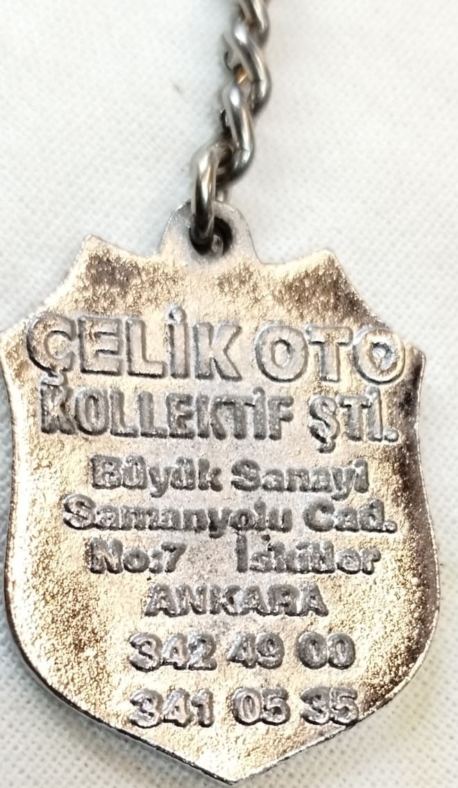 1970 ORİJİNAL DÖNEM RENAULT LOGOLU ÇELİK OTO ANKARA PROMOSYON METAL KOLEKSİYONLUK ANAHTARLIK.