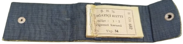 1940 İSTANBUL BOĞAZİÇİ HATTI ÖĞRENCİ BİLET KARNESİ ÖZEL DERİ KILIFIYLA İSTANBUL DENİZ ULAŞIM TARİHİNE IŞIK TUTAR.