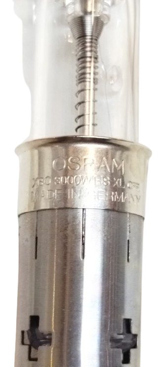 OSRAM XBO 3000W KUVARS XENON PROJEKTÖR LAMBASI SİNEMA PROJEKTÖRLERİ VE GÜÇLÜ AYDINLATMA COK AZ KULLANILMIS TEMİZ DURUMDA