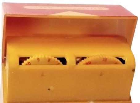 1970 KISA KUTU MARLBORO PAKEDİ GÖRÜNÜMLÜ VİNTAGE TEK DALGA  TAŞINABİLİR PİLLİ RADYO 