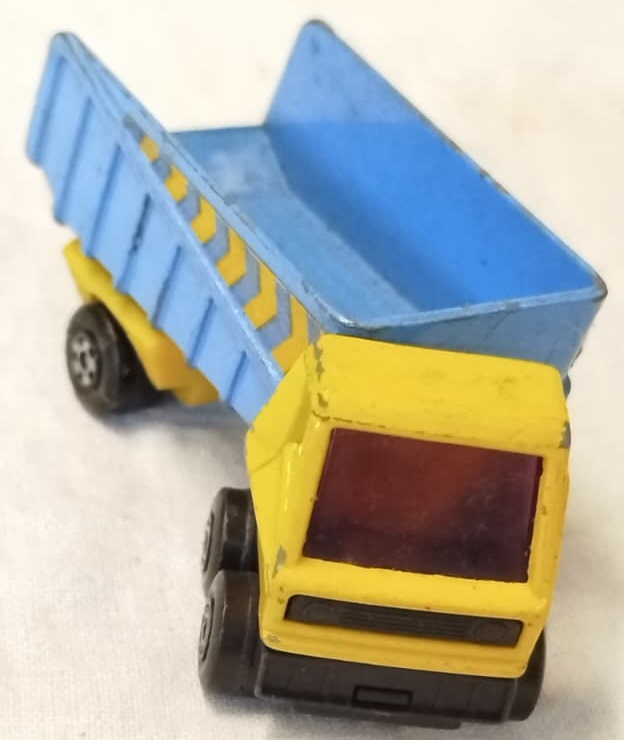 1975 İNGİLTERE ÜRETİMİ VINTAGE MATCHBOX SUPERFAST ARTICULATED TRUCK KOLEKSİYONLUK NADİR OYUNCAK KAMYON MODELİ