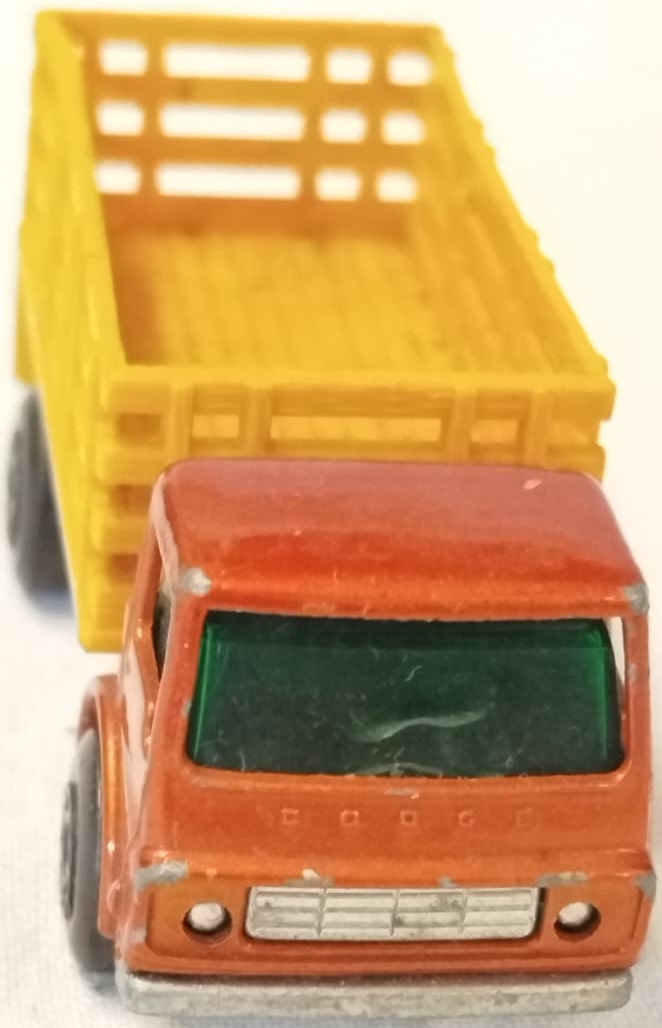 1976 İNGİLTERE ÜRETİMİ MATCHBOX LESNEY DODGE CATTLE TRUCK KOLEKSİYONLUK NADİDE VİNTAGE OYUNCAK KAMYON MODELİ