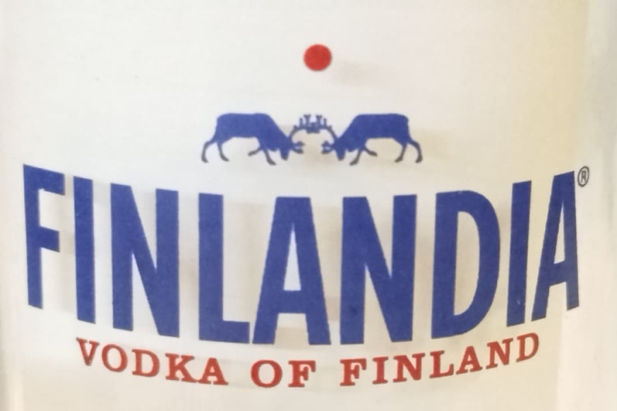 1970 FİNLANDİYA VODKA LOGOLU ÖZEL SERİ CAM BARDAK 1 ADET KOLEKSİYONERLER VE BARLAR İÇİN İDEAL KİTLESEL ÜRÜNDÜR