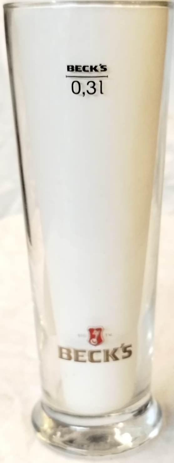 ORİJİNAL ALMAN ÜRETİMİ VINTAGE BECK'S 0.3L PİLSENER BİR BARDAĞI KOLEKSİYONLARA DEĞER KATAR. 1 ADET BARDAK