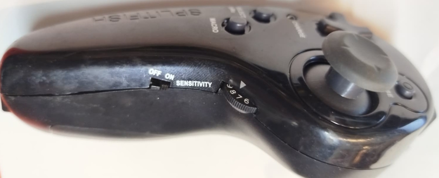 SPLITFISH FRAGFX SHARK MODELİ OYUN KONTROLÜNÜN SOL PARÇASI (NUNCHUK TARZI BİRİM)