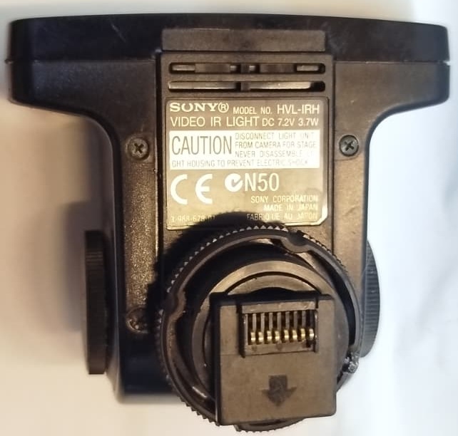 SONY HVL-IRH VİDEO IR VE BEYAZ IŞIK KAMERA FENERİ FOTOGRAF MAKİNE FLAS JAPON MALI SONY HANDYCAM VİDEO KAMERALARA 