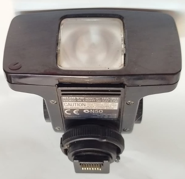 SONY HVL-IRH VİDEO IR VE BEYAZ IŞIK KAMERA FENERİ FOTOGRAF MAKİNE FLAS JAPON MALI SONY HANDYCAM VİDEO KAMERALARA 