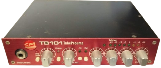 SM PRO AUDIO TB101 MİKROFON VE ENSTRÜMAN İÇİN LAMBALI ÖN AMFİ CİHAZIDI